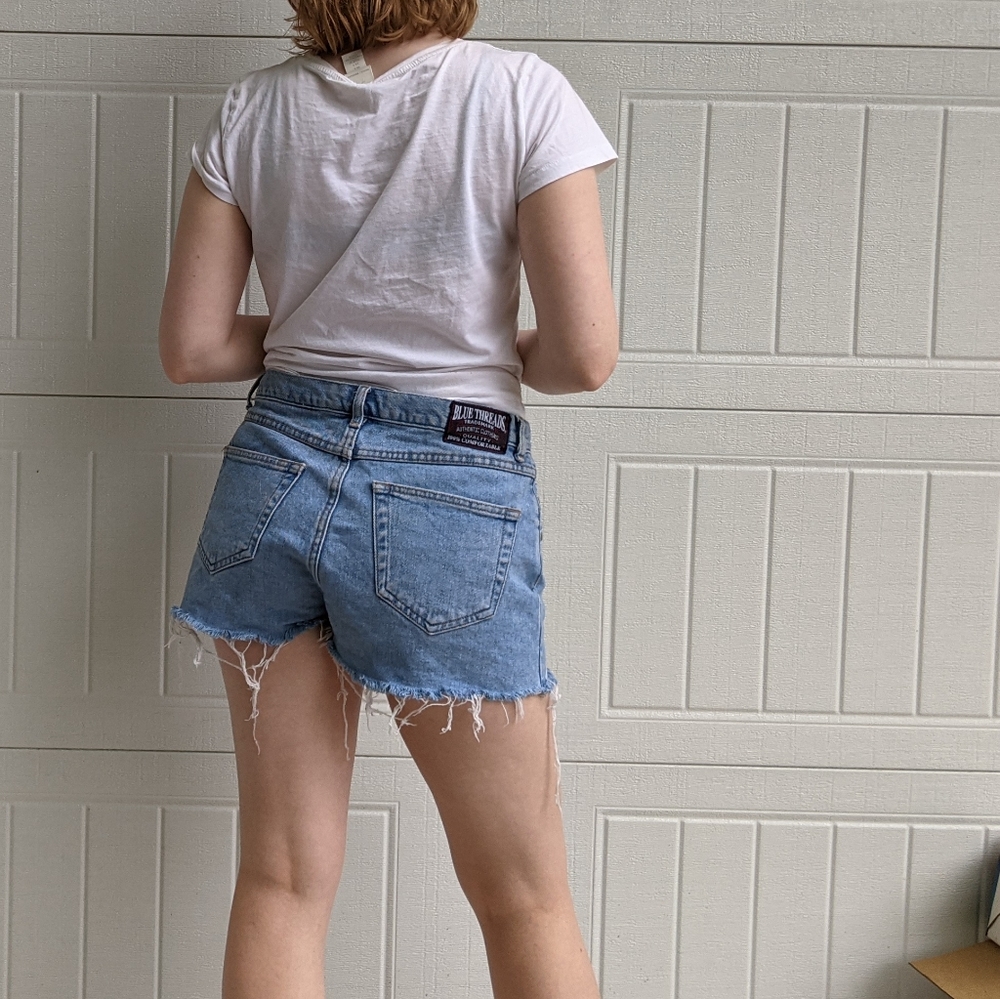 Vintage Blue Threads Cut Off Denim Shorts